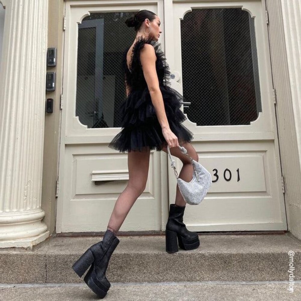 $299 TRENDING Steve Madden Cobra Double Platform Chunky Heel Ankle Bootie - Picture 2 of 10